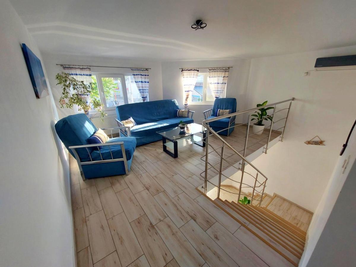 Seahorse Guest house